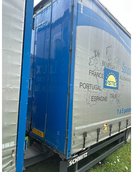 DAF XF 440 DAF XF 440 6x2 / SUPERSPACECAB / KOMBI MIT ANHANGER SCHMITZ 2016 / DURCHLADEN / 2 STUCK - Schuifzeilen vrachtwagen: afbeelding 3 DAF XF 440 DAF XF 440 6x2 / SUPERSPACECAB / KOMBI MIT ANHANGER SCHMITZ 2016 / DURCHLADEN / 2 STUCK - Schuifzeilen vrachtwagen: afbeelding 3