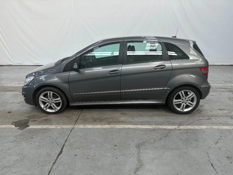 Mercedes-Benz B-Klasse 180 - Sedan: afbeelding 3 Mercedes-Benz B-Klasse 180 - Sedan: afbeelding 3