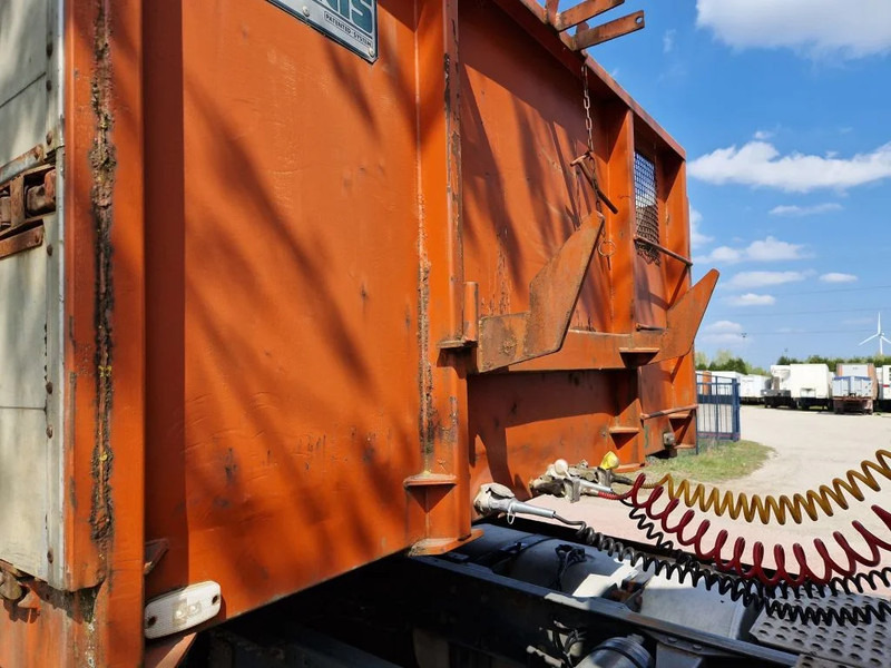 Pacton 3 AS / ROLKRAAN KENNIS TYPE 14.000 / FREINS TAMBOURS / DRUM BRAKES - Open bak met boorden oplegger: afbeelding 2 Pacton 3 AS / ROLKRAAN KENNIS TYPE 14.000 / FREINS TAMBOURS / DRUM BRAKES - Open bak met boorden oplegger: afbeelding 2
