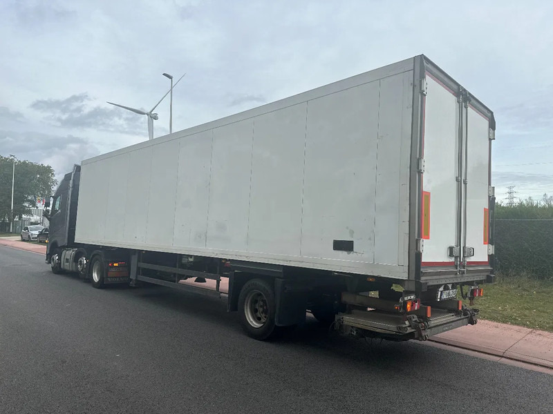 Schmitz Cargobull J2 / 3 CITYTRAILOR / MULTITEMPERATUUR / 3 STUKS -PIECES -STUCK - Koelwagen oplegger: afbeelding 3 Schmitz Cargobull J2 / 3 CITYTRAILOR / MULTITEMPERATUUR / 3 STUKS -PIECES -STUCK - Koelwagen oplegger: afbeelding 3