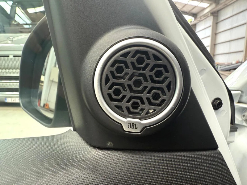 Personenwagen Smart Forfour ONE EQ / 100% ELECTRIC / BRABUS ALLOY WHEELS /EDITION ONE: afbeelding 18