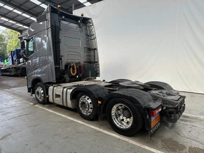 Volvo FH 13.460 Globetrotter / 6x2 / VEB / 469612 km / EURO 6 /PTO - Trekker: afbeelding 3 Volvo FH 13.460 Globetrotter / 6x2 / VEB / 469612 km / EURO 6 /PTO - Trekker: afbeelding 3