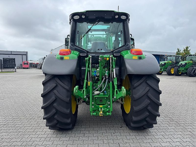 John Deere 6100M + VOORLADER 2024 710 UUR!!! - Tractor: afbeelding 3 John Deere 6100M + VOORLADER 2024 710 UUR!!! - Tractor: afbeelding 3