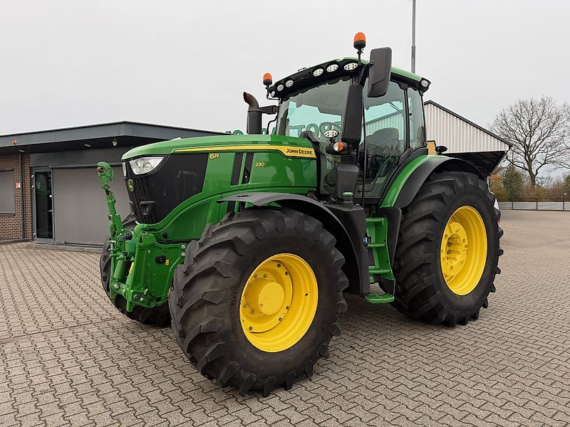 John Deere 6R230 AP 50KM COMMAND-PRO 2023 1820 UUR!!! - Tractor: afbeelding 1 John Deere 6R230 AP 50KM COMMAND-PRO 2023 1820 UUR!!! - Tractor: afbeelding 1