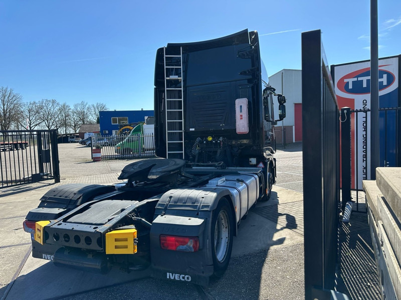 Iveco AS440S46T/FP-LT HI-WAY 2x fueltank height adjustable 5th wheel - Trekker: afbeelding 5 Iveco AS440S46T/FP-LT HI-WAY 2x fueltank height adjustable 5th wheel - Trekker: afbeelding 5