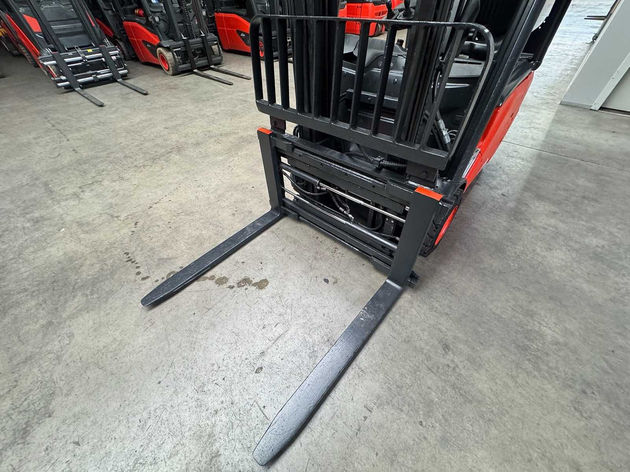 04/2021 LINDE E16 1.600 KG 3.+4. - Heftruck: afbeelding 3 04/2021 LINDE E16 1.600 KG 3.+4. - Heftruck: afbeelding 3