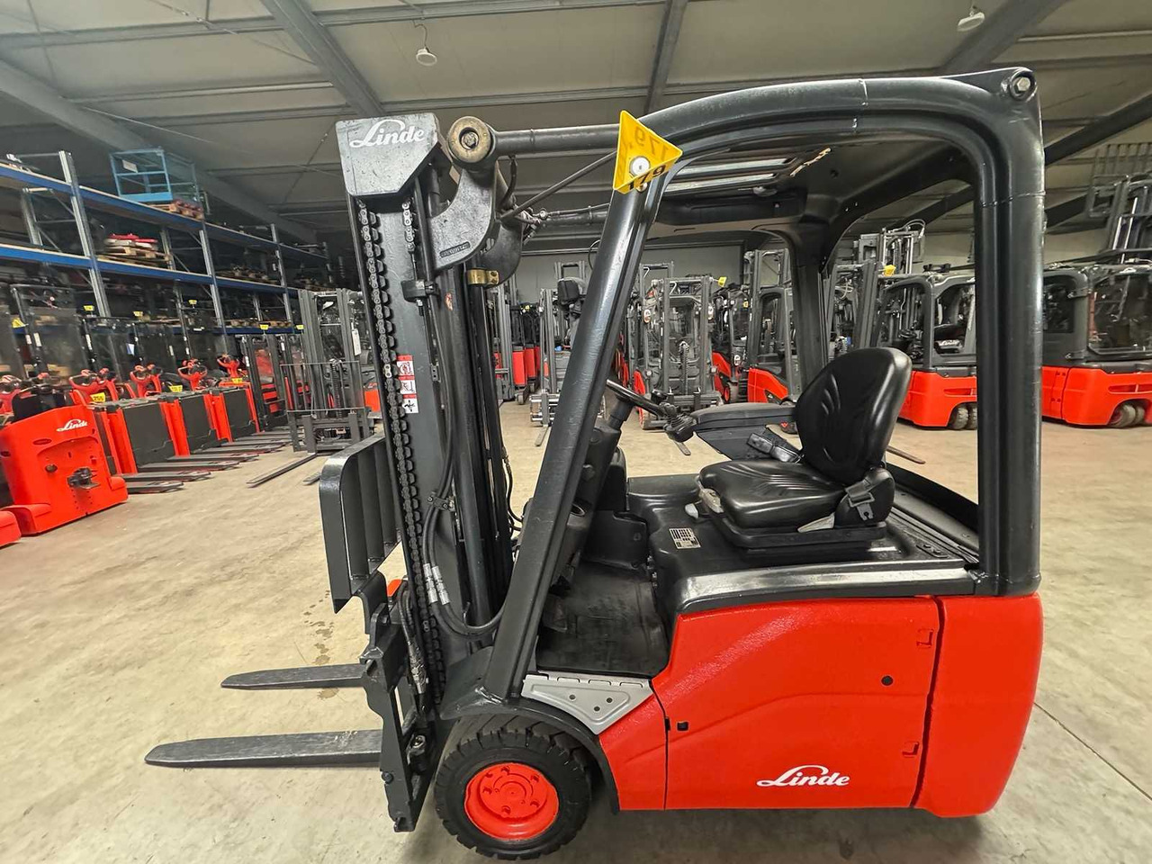 04/2021 LINDE E16 1.600 KG 3.+4. - Heftruck: afbeelding 1 04/2021 LINDE E16 1.600 KG 3.+4. - Heftruck: afbeelding 1