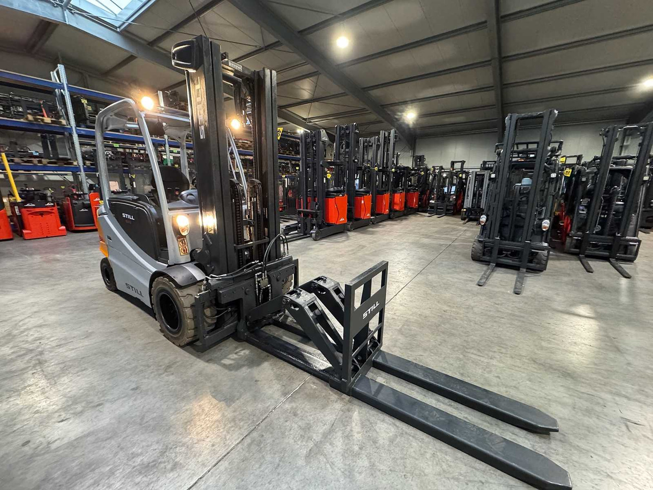 10/2025 SERVICE + UVV 11/2026 STILL RX60-50 5.000KG TRIPLEX 538CM 3.+4. - Heftruck: afbeelding 5 10/2025 SERVICE + UVV 11/2026 STILL RX60-50 5.000KG TRIPLEX 538CM 3.+4. - Heftruck: afbeelding 5