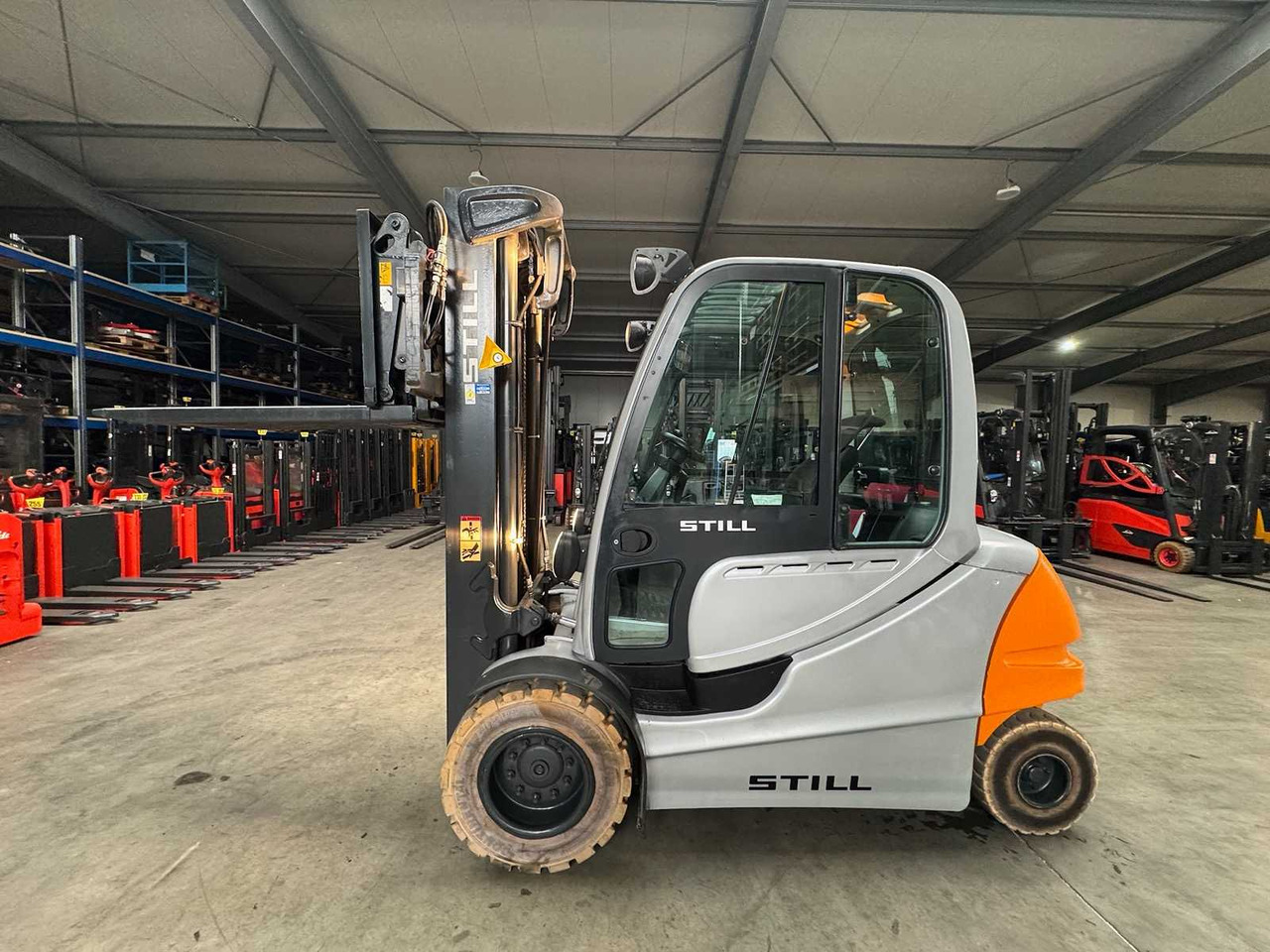 10/2025 SERVICE + UVV 11/2026 STILL RX60-50 5.000KG TRIPLEX 538CM 3.+4. VALVE ELECTRIC FORKLIFT 19.908 HOURS - Heftruck: afbeelding 1 10/2025 SERVICE + UVV 11/2026 STILL RX60-50 5.000KG TRIPLEX 538CM 3.+4. VALVE ELECTRIC FORKLIFT 19.908 HOURS - Heftruck: afbeelding 1