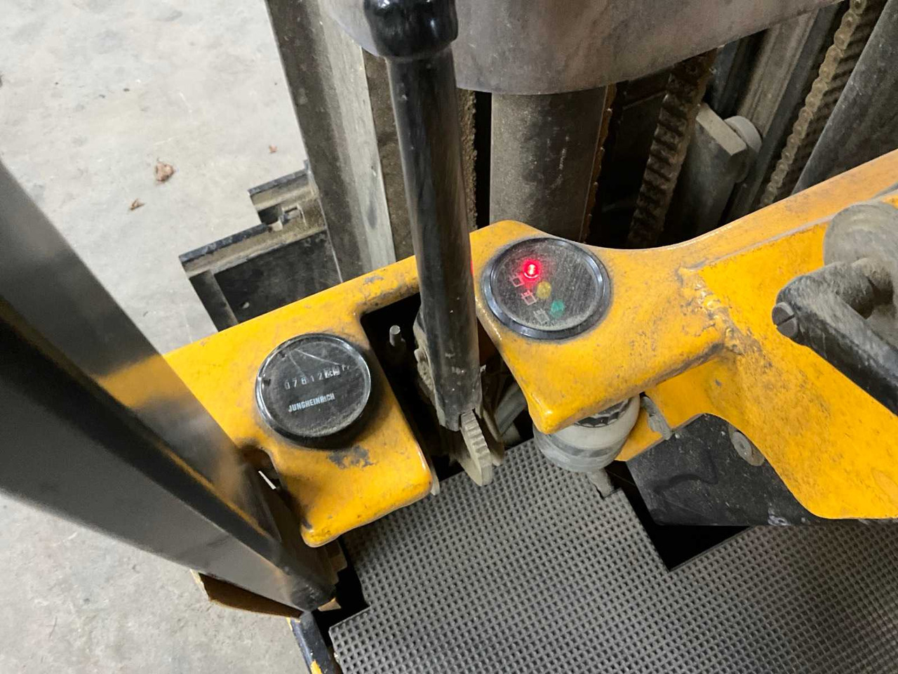 1990 JUNGHEINRICH EF6.0 12.5 FORKLIFT - Heftruck: afbeelding 5 1990 JUNGHEINRICH EF6.0 12.5 FORKLIFT - Heftruck: afbeelding 5