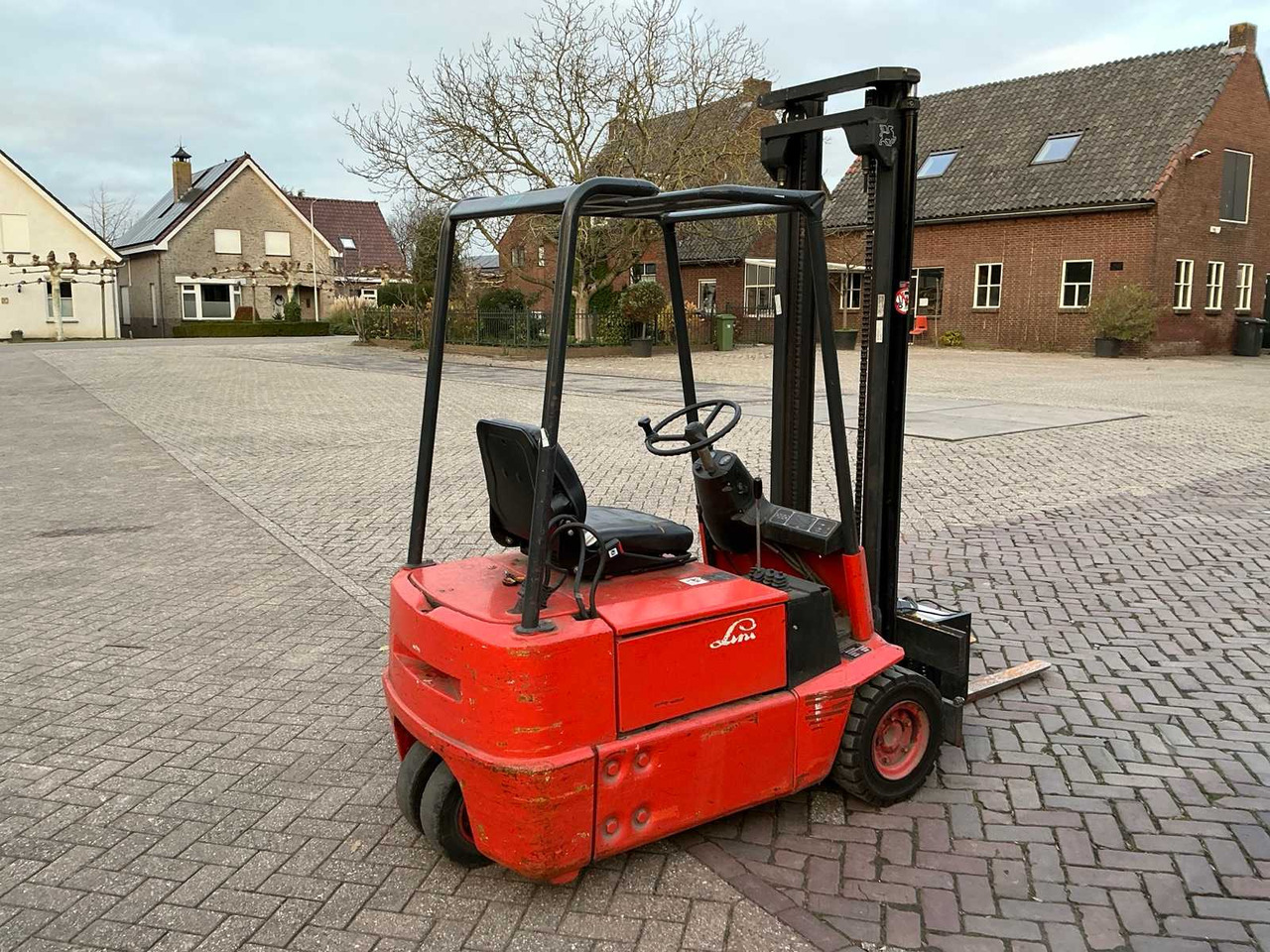 1991 LINDE E15 FORKLIFT - Heftruck: afbeelding 4 1991 LINDE E15 FORKLIFT - Heftruck: afbeelding 4