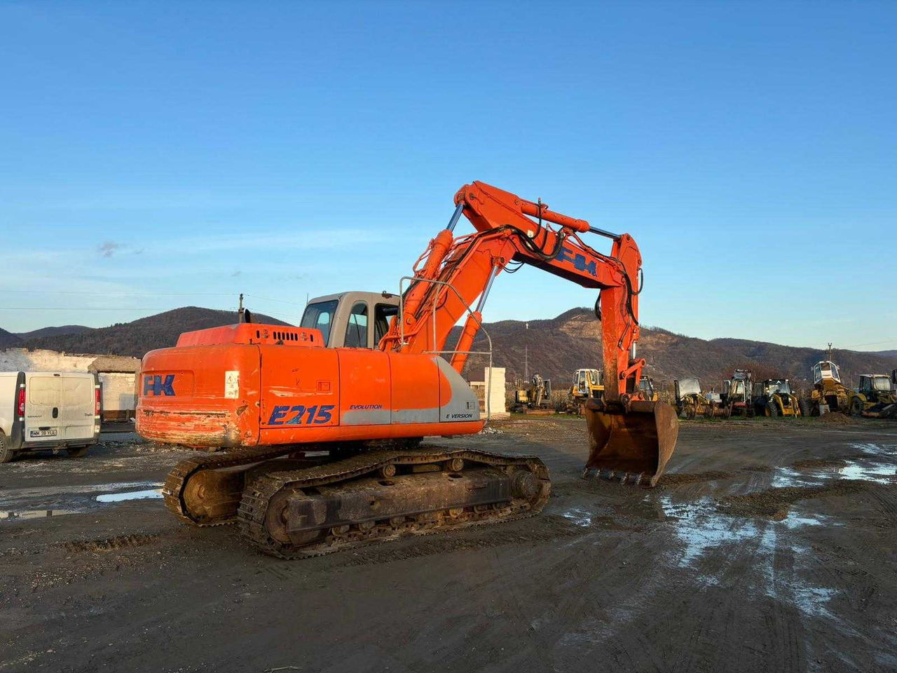 2003 FIAT KOBELCO E215 TRACKED EXCAVATOR - Graafmachine: afbeelding 2 2003 FIAT KOBELCO E215 TRACKED EXCAVATOR - Graafmachine: afbeelding 2