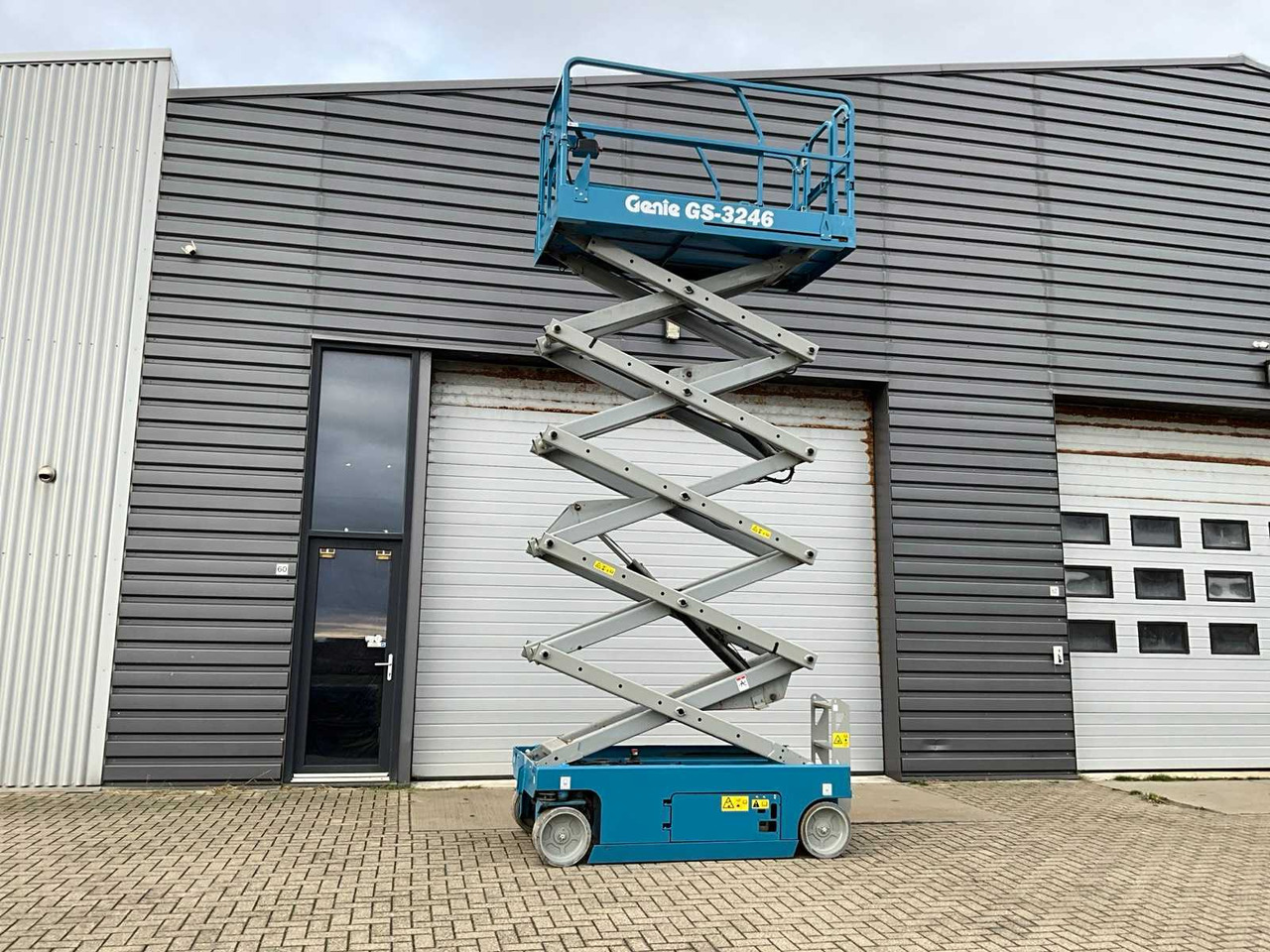 2006 GENIE GS-3246 AERIAL PLATFORM - Hoogwerker: afbeelding 5 2006 GENIE GS-3246 AERIAL PLATFORM - Hoogwerker: afbeelding 5