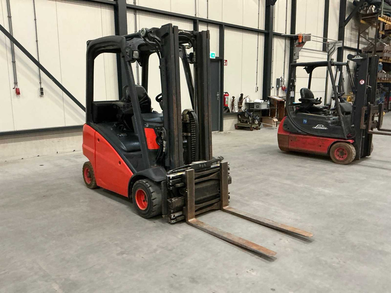2007 LINDE H16 FORKLIFT - Heftruck: afbeelding 5 2007 LINDE H16 FORKLIFT - Heftruck: afbeelding 5