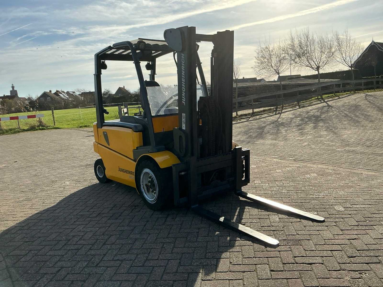 2008 JUNGHEINRICH FG550 FORKLIFT - Heftruck: afbeelding 4 2008 JUNGHEINRICH FG550 FORKLIFT - Heftruck: afbeelding 4