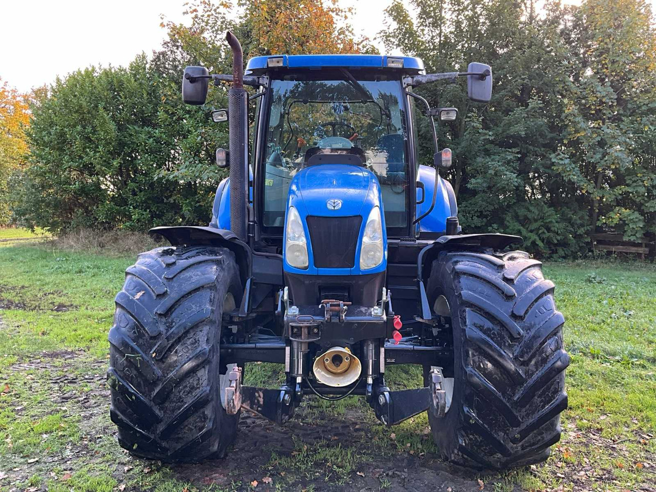 2008 NEW HOLLAND T6070 FOUR WHEEL DRIVE FARM TRACTOR - Tractor: afbeelding 3 2008 NEW HOLLAND T6070 FOUR WHEEL DRIVE FARM TRACTOR - Tractor: afbeelding 3