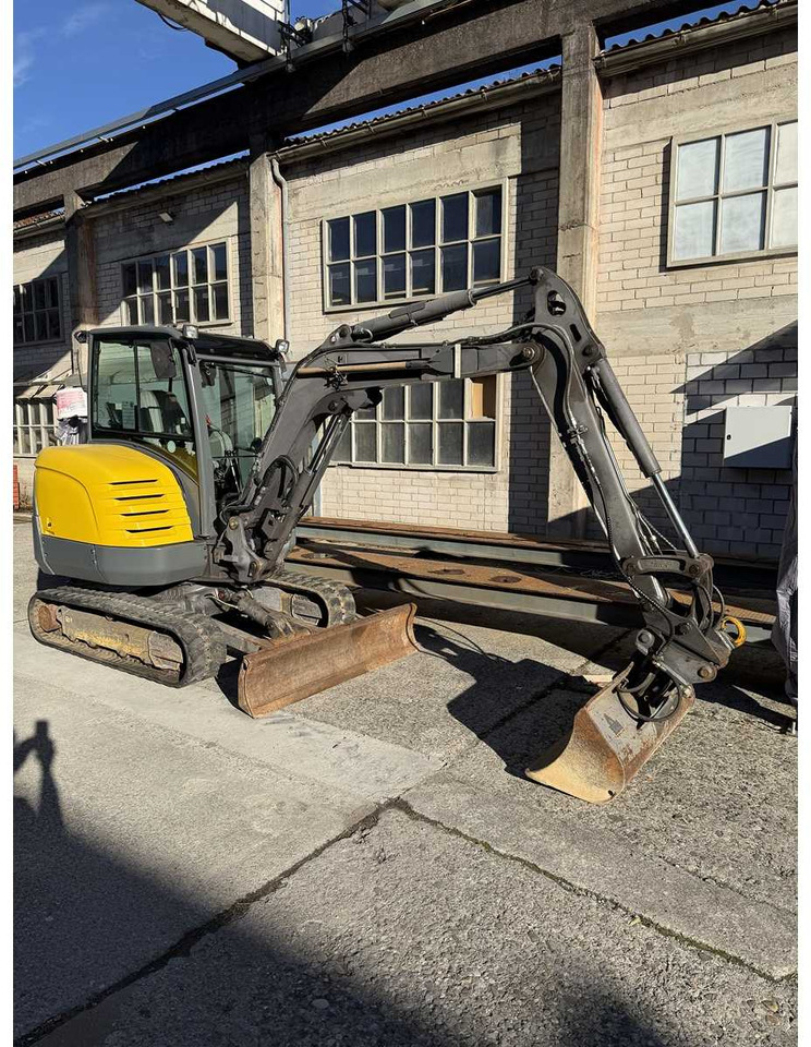 2009 VOLVO EC 35C-LLL MIDI EXCAVATOR - Graafmachine: afbeelding 5 2009 VOLVO EC 35C-LLL MIDI EXCAVATOR - Graafmachine: afbeelding 5