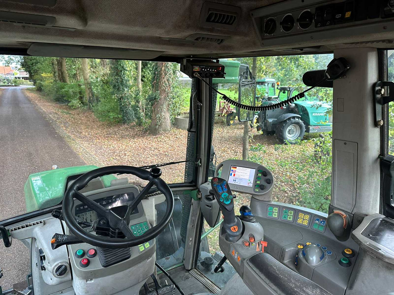 Tractor 2010 FENDT 415 VARIO TMS ALL-WHEEL DRIVE AGRICULTURAL TRACTOR: afbeelding 8 Tractor 2010 FENDT 415 VARIO TMS ALL-WHEEL DRIVE AGRICULTURAL TRACTOR: afbeelding 8