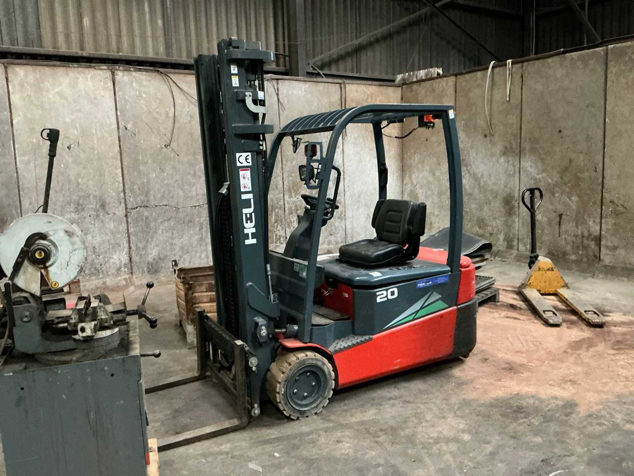 2012 HELI CPD20SQ FORKLIFT - Heftruck: afbeelding 1 2012 HELI CPD20SQ FORKLIFT - Heftruck: afbeelding 1