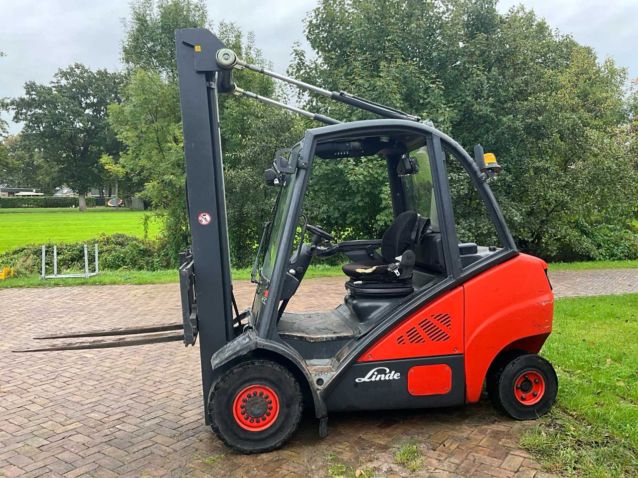 2012 - LINDE - HD30 - 3 TON - DIESEL - FORKLIFT TRUCK - Heftruck: afbeelding 5 2012 - LINDE - HD30 - 3 TON - DIESEL - FORKLIFT TRUCK - Heftruck: afbeelding 5