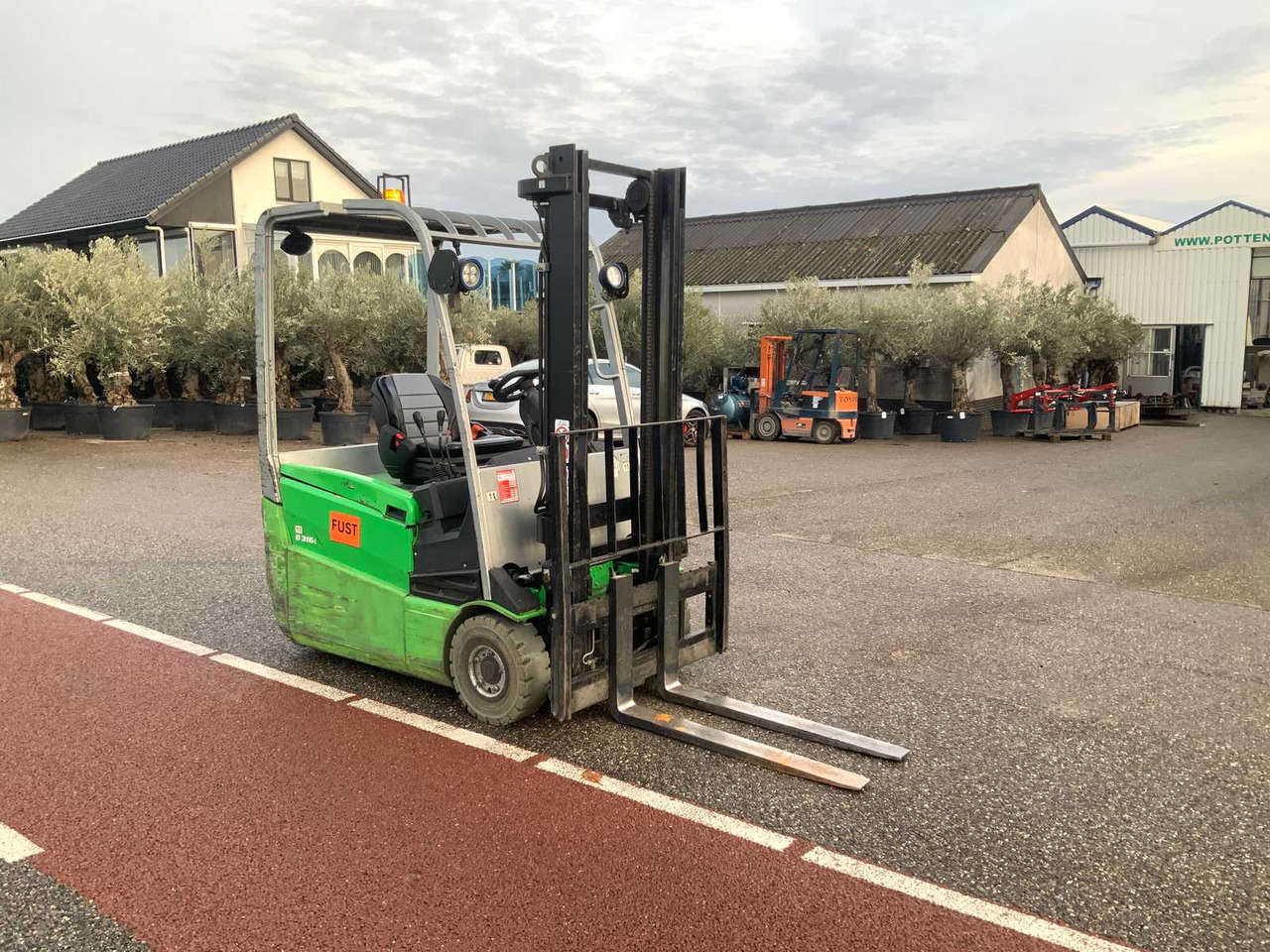 2013 CESAB B316L FORKLIFT - Heftruck: afbeelding 4 2013 CESAB B316L FORKLIFT - Heftruck: afbeelding 4