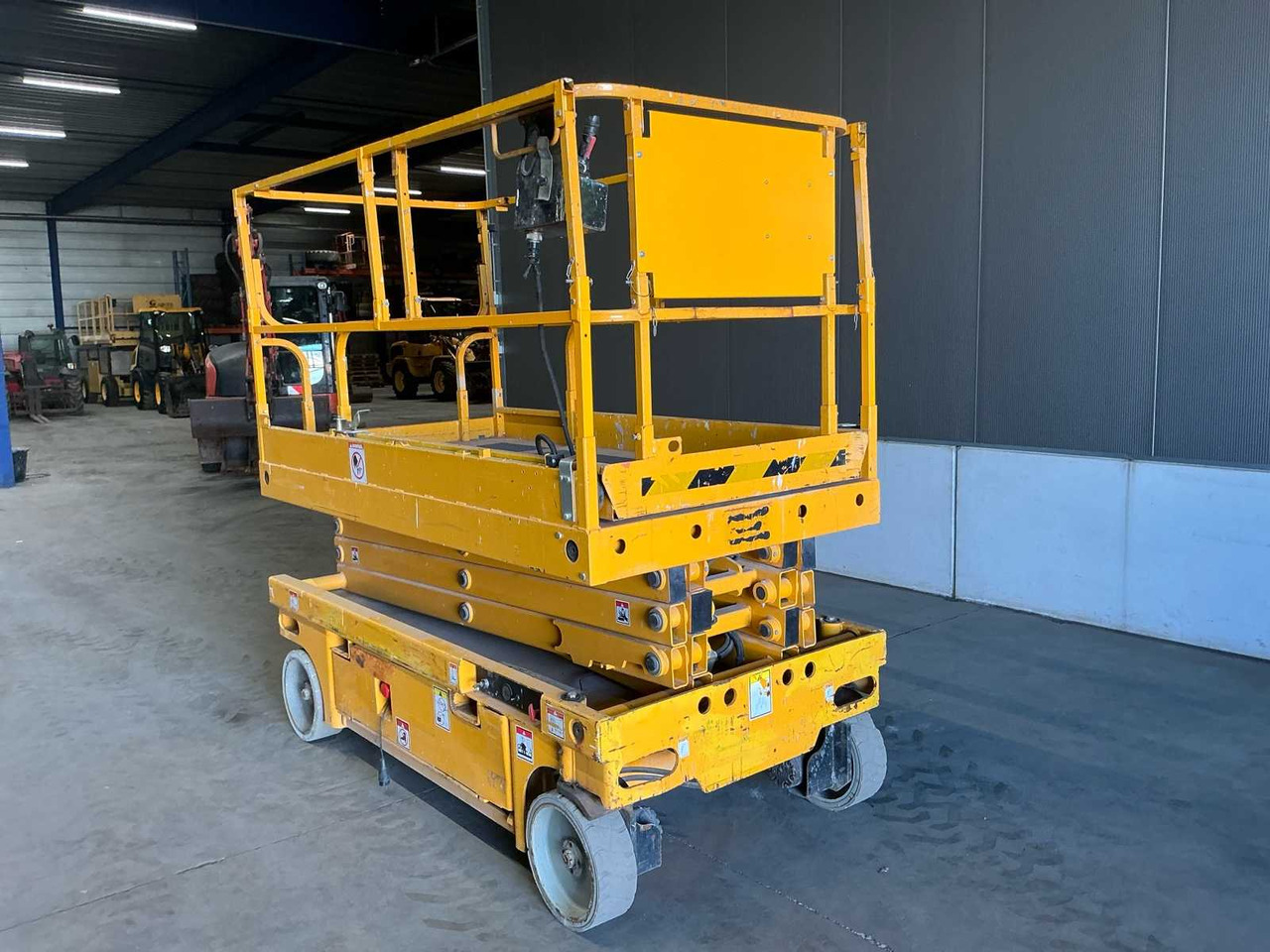 2013 HAULOTTE COMPACT 10 AERIAL PLATFORM - Hoogwerker: afbeelding 2 2013 HAULOTTE COMPACT 10 AERIAL PLATFORM - Hoogwerker: afbeelding 2