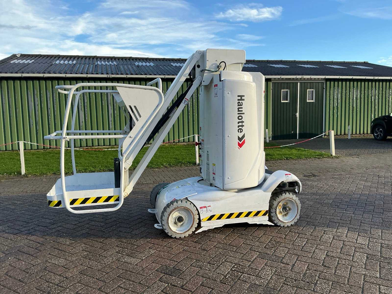 2013 HAULOTTE STAR 8-1 AERIAL PLATFORM - Hoogwerker: afbeelding 1 2013 HAULOTTE STAR 8-1 AERIAL PLATFORM - Hoogwerker: afbeelding 1