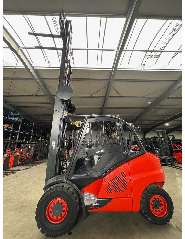 2015 LINDE H50D 5,000KG TRIPLEX 666CM 3+4TH VALVE DIESEL FORKLIFT FORKLIFT 15,862 HOURS. - Heftruck: afbeelding 3 2015 LINDE H50D 5,000KG TRIPLEX 666CM 3+4TH VALVE DIESEL FORKLIFT FORKLIFT 15,862 HOURS. - Heftruck: afbeelding 3