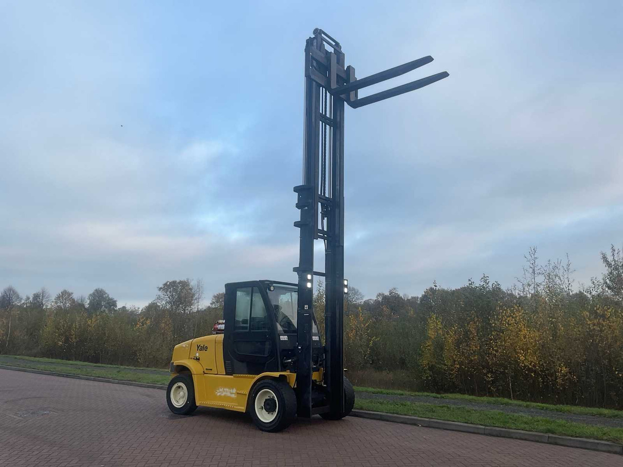 2017 YALE GDP80V FORKLIFT - Heftruck: afbeelding 5 2017 YALE GDP80V FORKLIFT - Heftruck: afbeelding 5