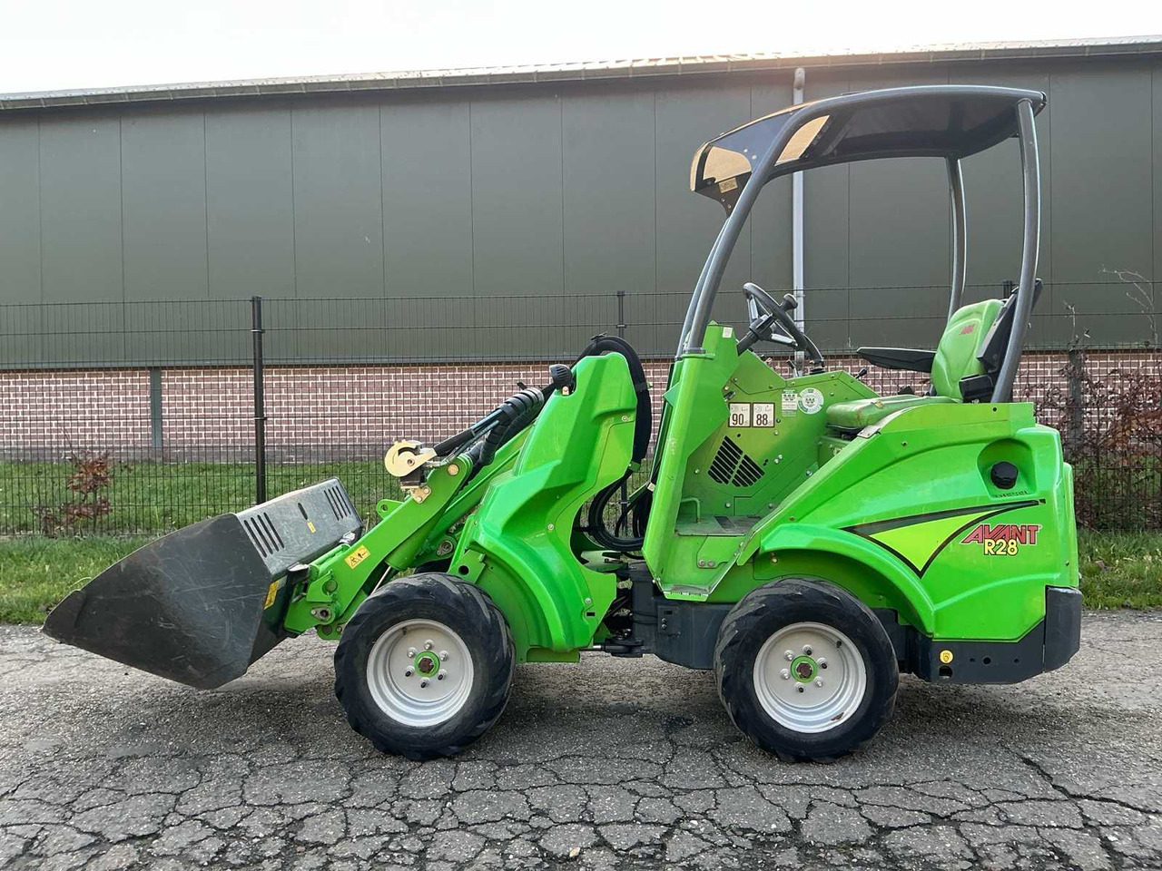 2018 AVANT M528 SHOVEL - Wiellader: afbeelding 2 2018 AVANT M528 SHOVEL - Wiellader: afbeelding 2