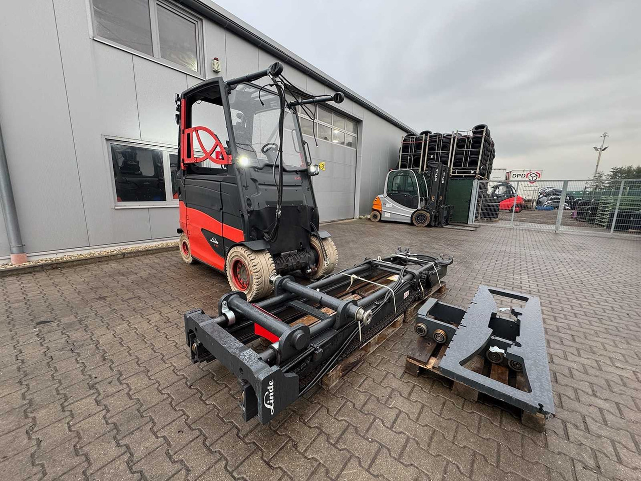 2020 LINDE E45HL EVO 4.500KG 3.+4TH VALVE ELECTRIC FORKLIFT FORKLIFT E45 E50 - Heftruck: afbeelding 2 2020 LINDE E45HL EVO 4.500KG 3.+4TH VALVE ELECTRIC FORKLIFT FORKLIFT E45 E50 - Heftruck: afbeelding 2