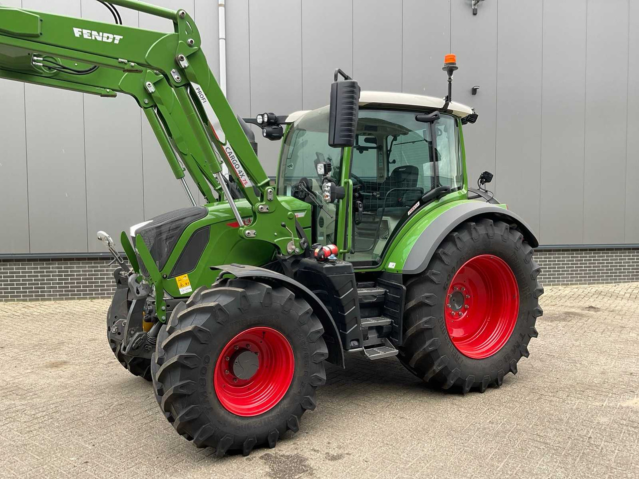 2023 FENDT 314 VARIO PROFI+ ALL-WHEEL DRIVE FARM TRACTOR - Tractor: afbeelding 2 2023 FENDT 314 VARIO PROFI+ ALL-WHEEL DRIVE FARM TRACTOR - Tractor: afbeelding 2