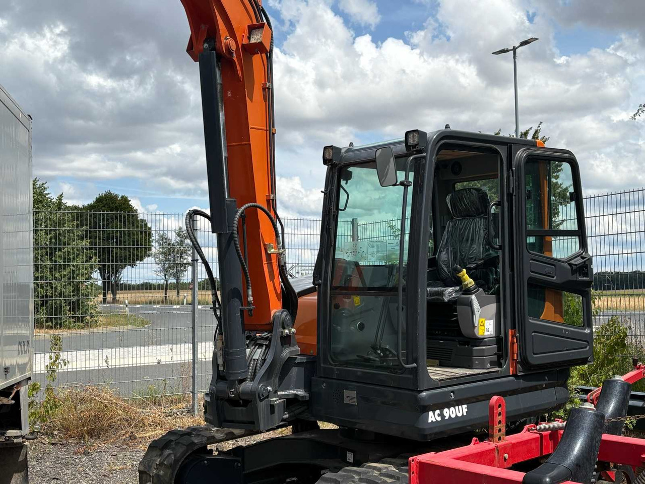 ATLAS KOMPAKT GmbH AC 90Uf - Rupsgraafmachine: afbeelding 4 ATLAS KOMPAKT GmbH AC 90Uf - Rupsgraafmachine: afbeelding 4