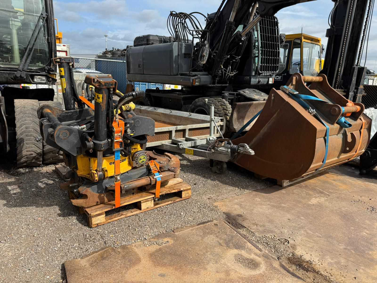 Engcon 233SP-QS80CR - Aanbouwdeel voor Bouwmachine: afbeelding 4 Engcon 233SP-QS80CR - Aanbouwdeel voor Bouwmachine: afbeelding 4