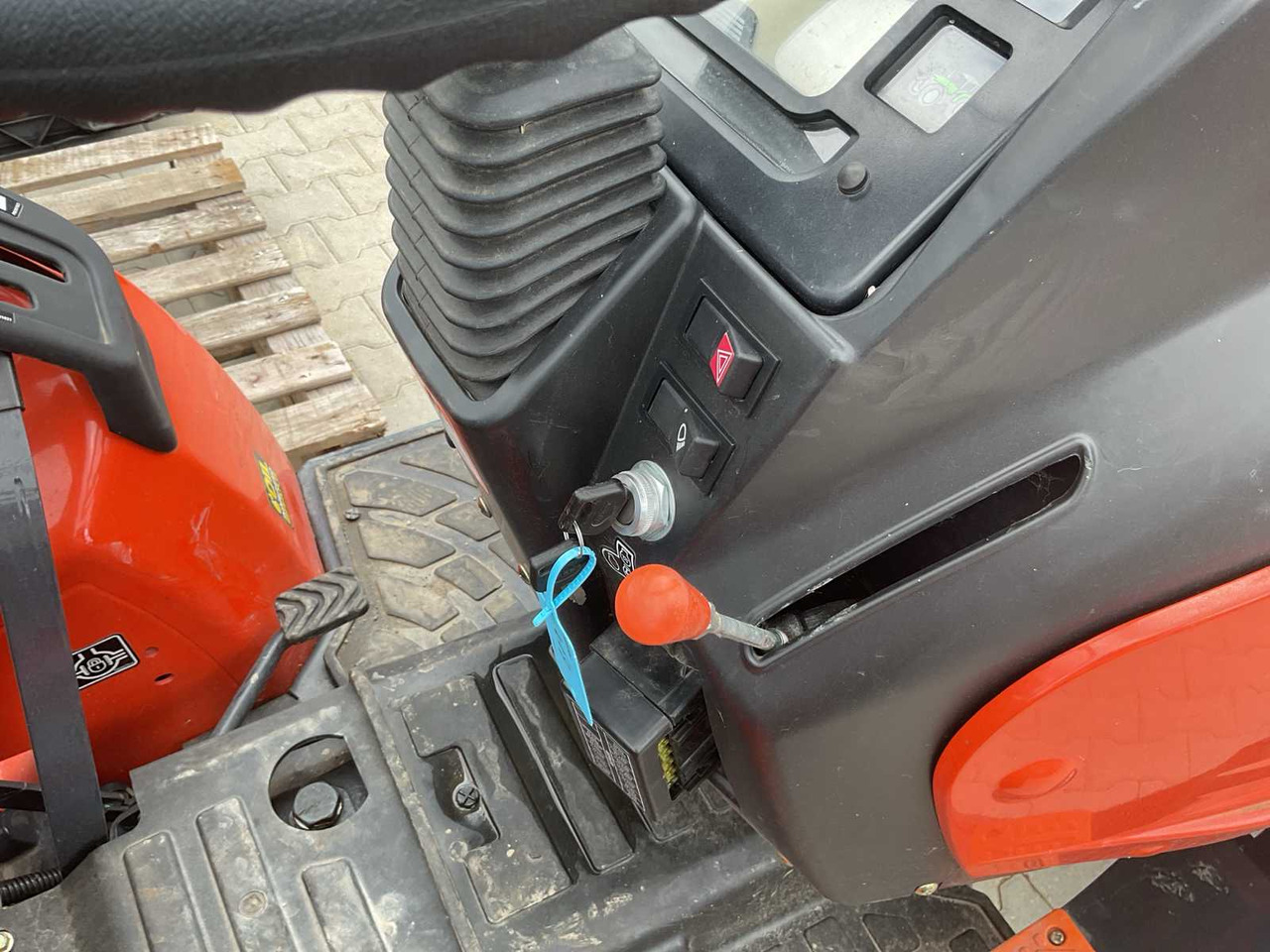 Avenger - Mini tractor: afbeelding 2 Avenger - Mini tractor: afbeelding 2