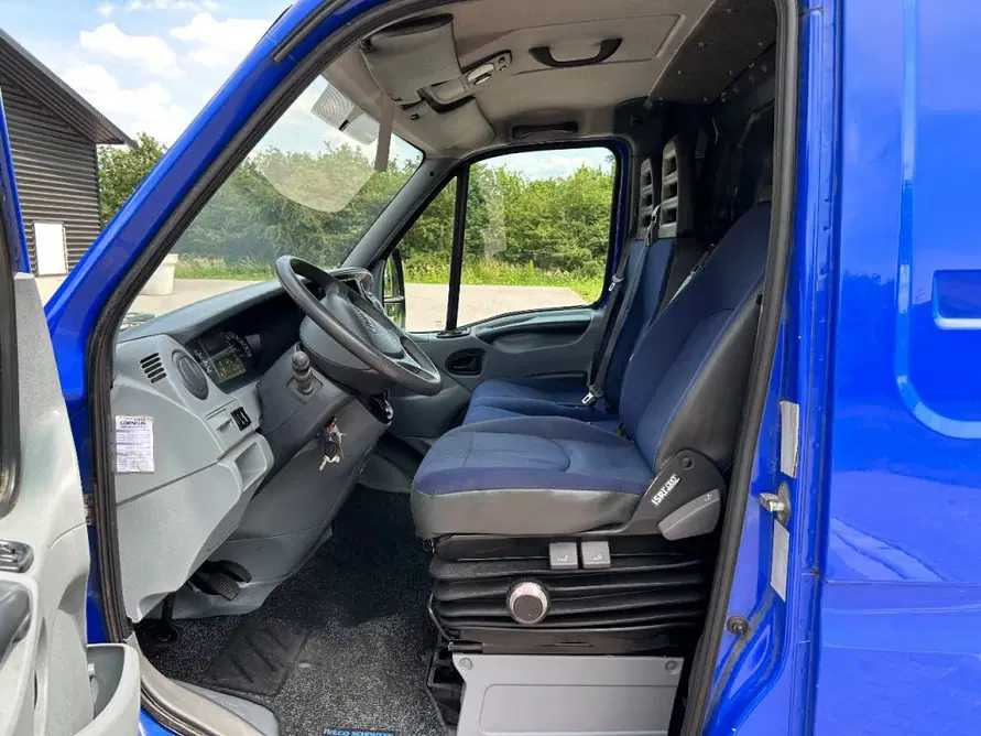 Bestelwagen 2008 IVECO DAILY 50C18 AIR BRAKES COMMERCIAL VEHICLE: afbeelding 9 Bestelwagen 2008 IVECO DAILY 50C18 AIR BRAKES COMMERCIAL VEHICLE: afbeelding 9