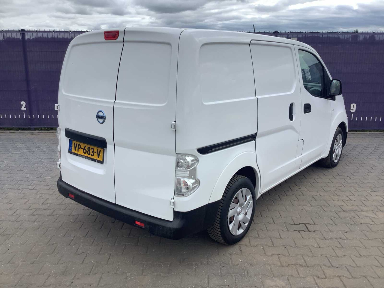 2015 - NISSAN - E-NV200 - OPTIMA - COMMERCIAL VEHICLE - Bestelwagen: afbeelding 4 2015 - NISSAN - E-NV200 - OPTIMA - COMMERCIAL VEHICLE - Bestelwagen: afbeelding 4