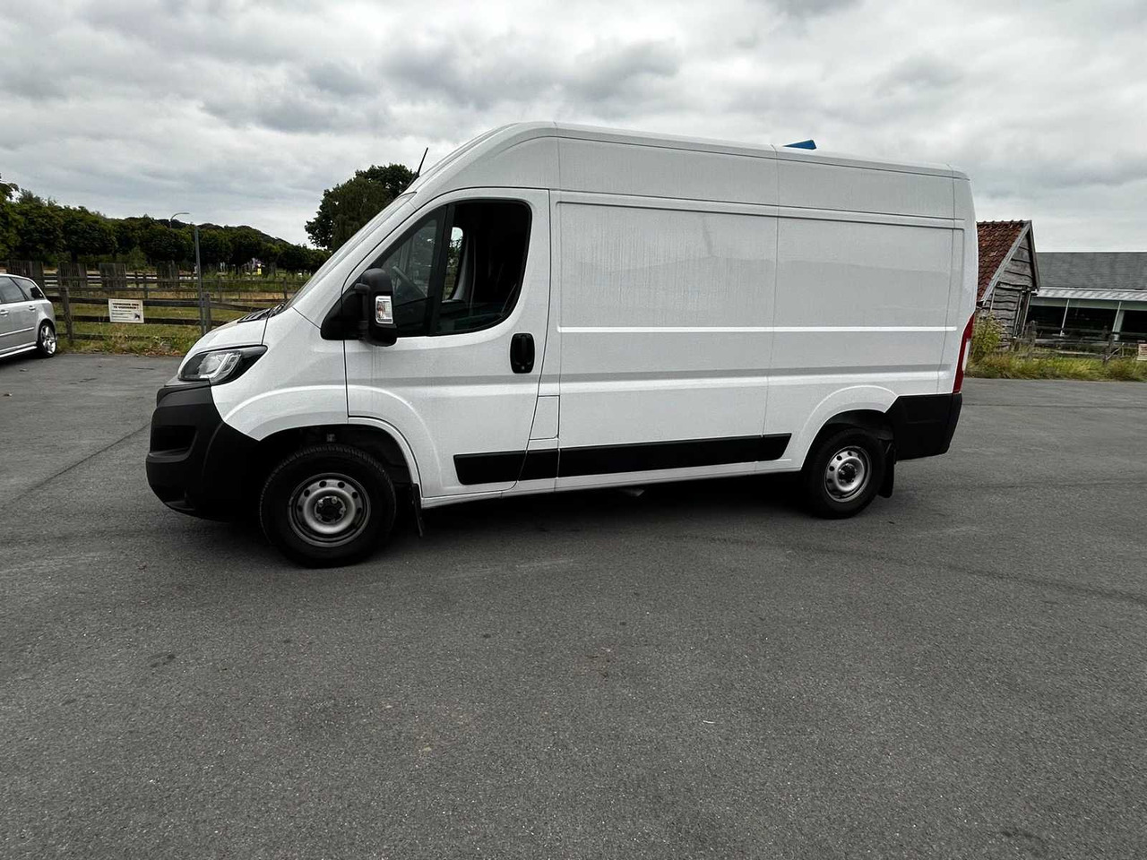 FIAT DUCATO COMMERCIAL VEHICLE - Bestelwagen: afbeelding 1 FIAT DUCATO COMMERCIAL VEHICLE - Bestelwagen: afbeelding 1