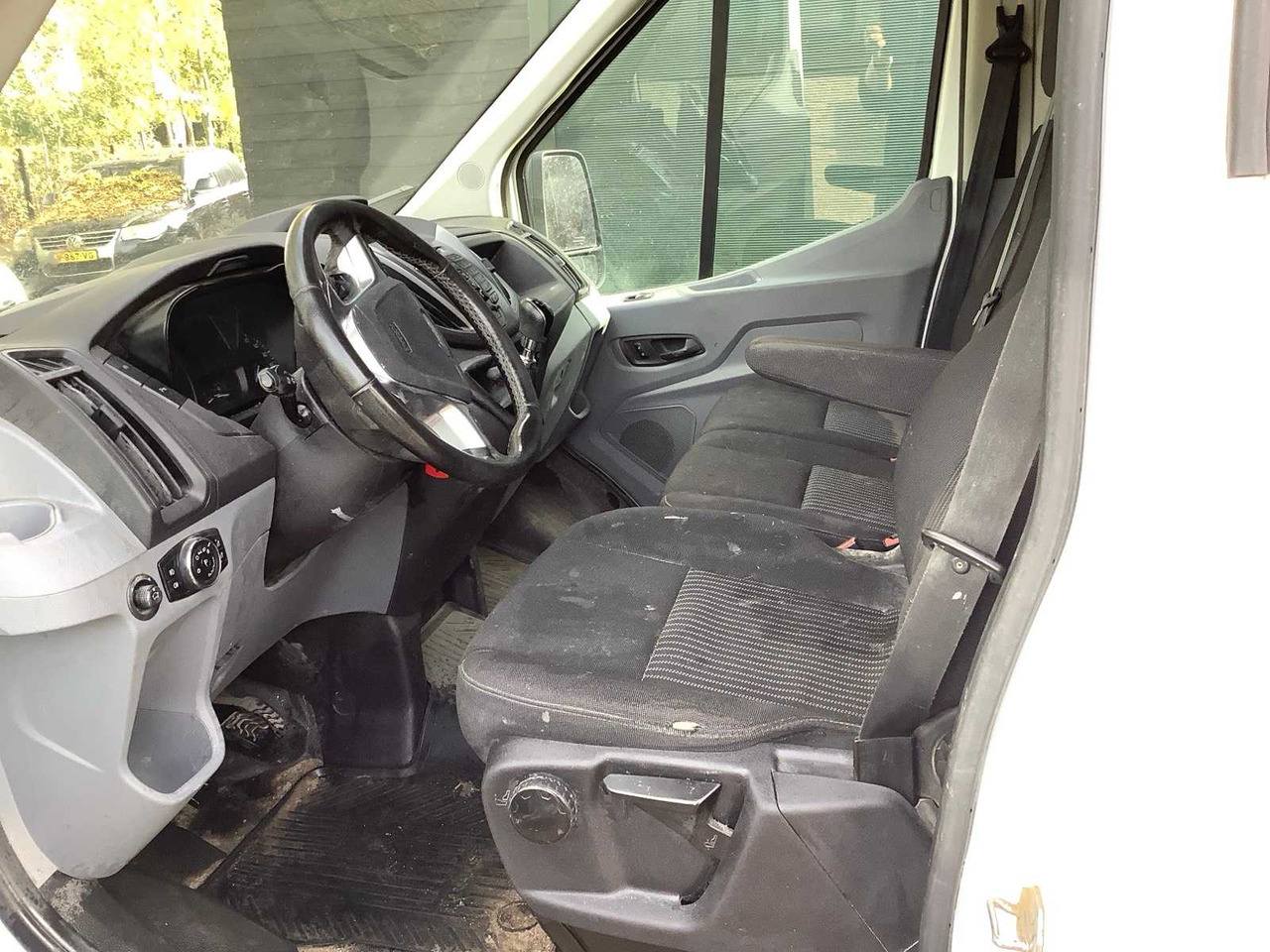 Bestelwagen FORD TRANSIT COMMERCIAL VEHICLE: afbeelding 11 Bestelwagen FORD TRANSIT COMMERCIAL VEHICLE: afbeelding 11