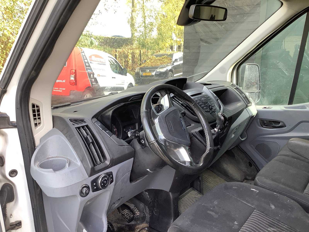 Bestelwagen FORD TRANSIT COMMERCIAL VEHICLE: afbeelding 12 Bestelwagen FORD TRANSIT COMMERCIAL VEHICLE: afbeelding 12