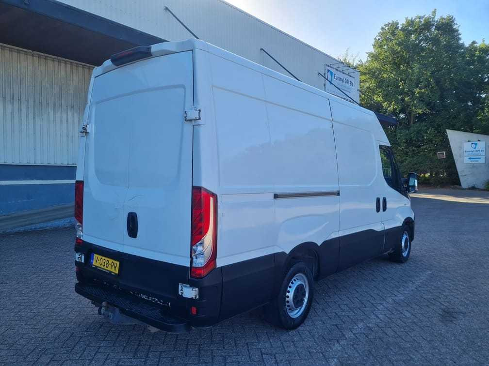 IVECO - DAILY - 35S15V 2.3 352 H2 L - V-038-PR - Bestelwagen: afbeelding 3 IVECO - DAILY - 35S15V 2.3 352 H2 L - V-038-PR - Bestelwagen: afbeelding 3