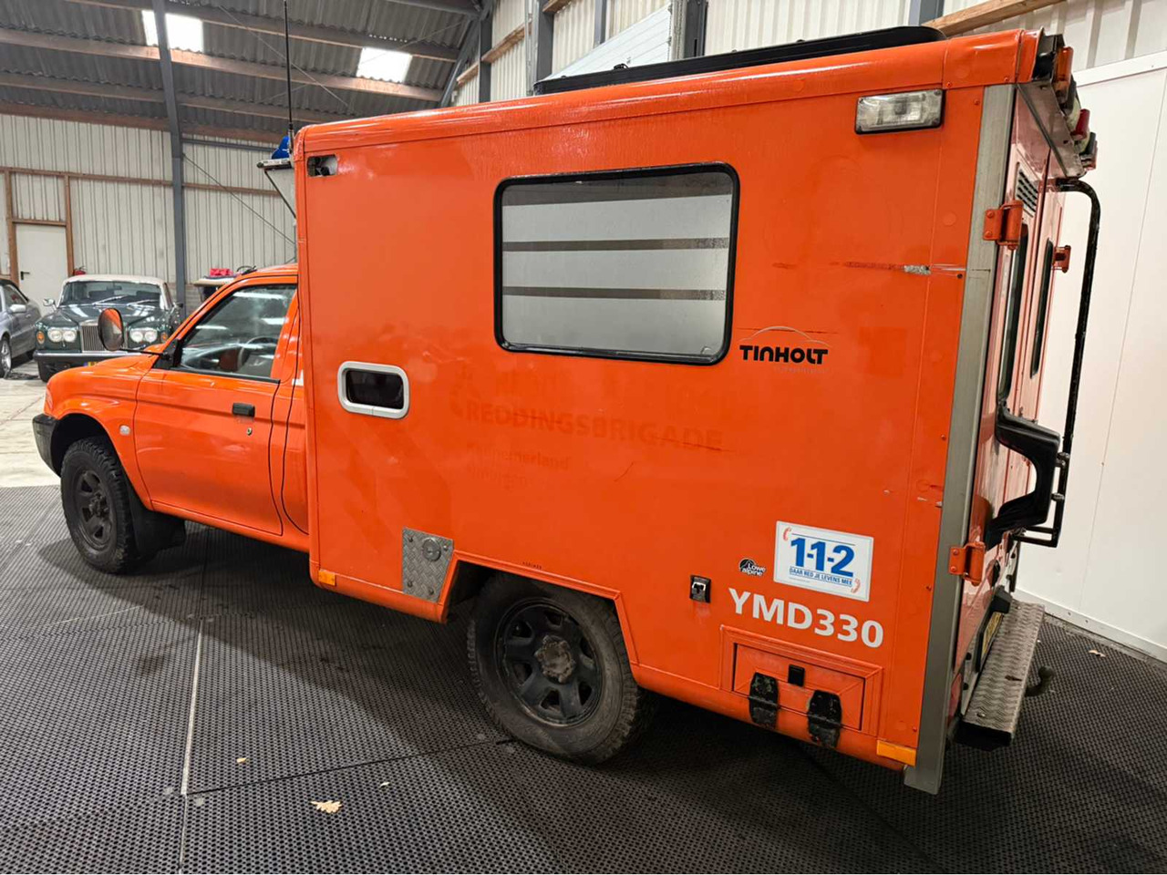 MITSUBISHI - L 200 - 4X4 - EX RESCUE BRIGADE - COMMERCIAL VEHICLE - 2006 - Bestelwagen: afbeelding 5 MITSUBISHI - L 200 - 4X4 - EX RESCUE BRIGADE - COMMERCIAL VEHICLE - 2006 - Bestelwagen: afbeelding 5