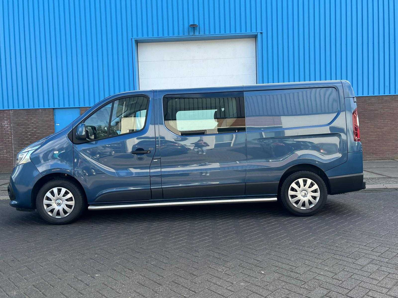 RENAULT TRAFIC 2.0 DCI 120 T29 L2H1 DOUBLE CABIN 6-PERS WORK EDITION | EURO 6 | VANS | VLN-65-J - Bestelwagen: afbeelding 3 RENAULT TRAFIC 2.0 DCI 120 T29 L2H1 DOUBLE CABIN 6-PERS WORK EDITION | EURO 6 | VANS | VLN-65-J - Bestelwagen: afbeelding 3