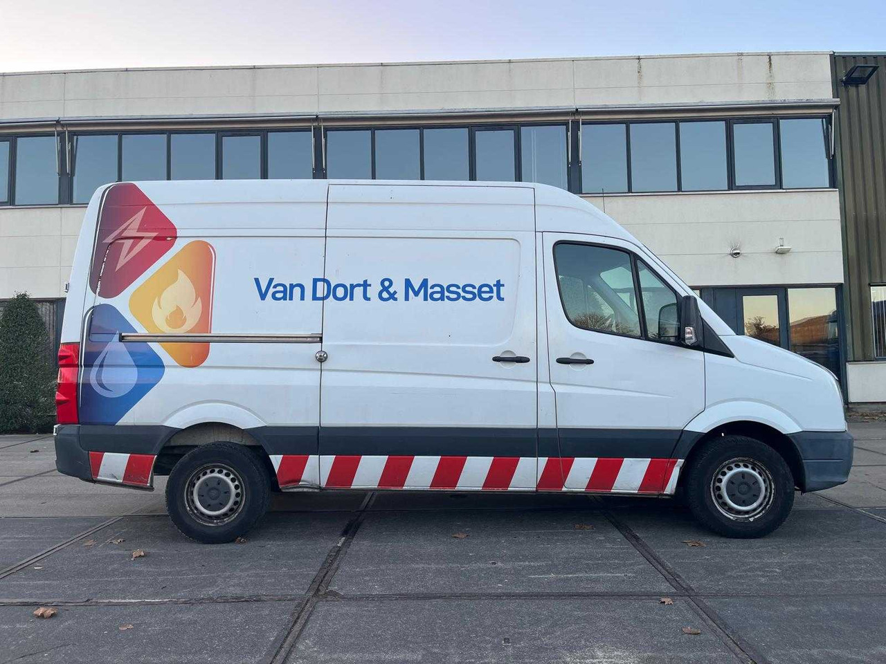 VOLKSWAGEN CRAFTER 35 2.0 TDI L2H2 | VFH-94-N - Bestelwagen: afbeelding 4 VOLKSWAGEN CRAFTER 35 2.0 TDI L2H2 | VFH-94-N - Bestelwagen: afbeelding 4