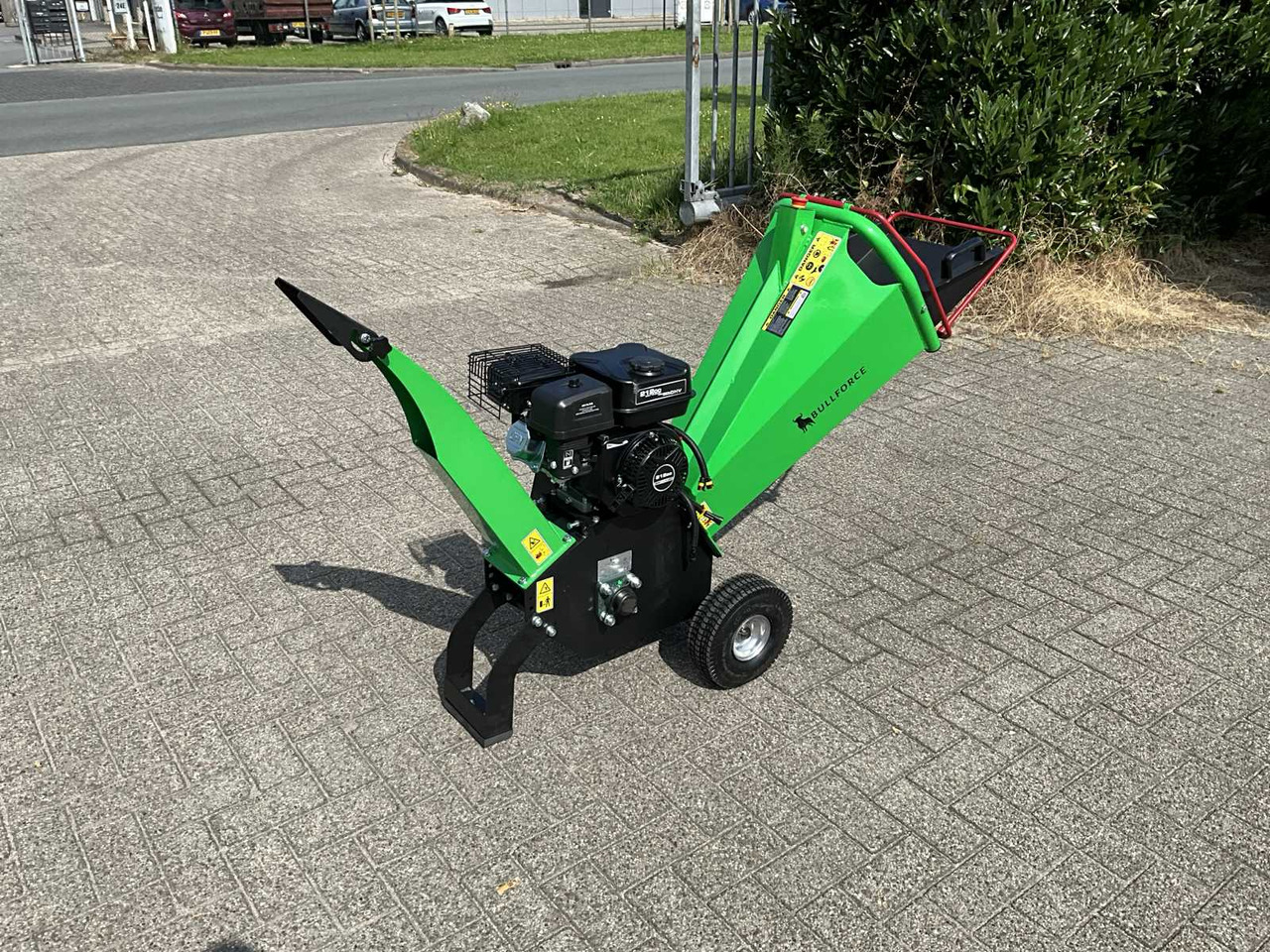 Bullforce Gs650 - Houtversnipperaar: afbeelding 4 Bullforce Gs650 - Houtversnipperaar: afbeelding 4