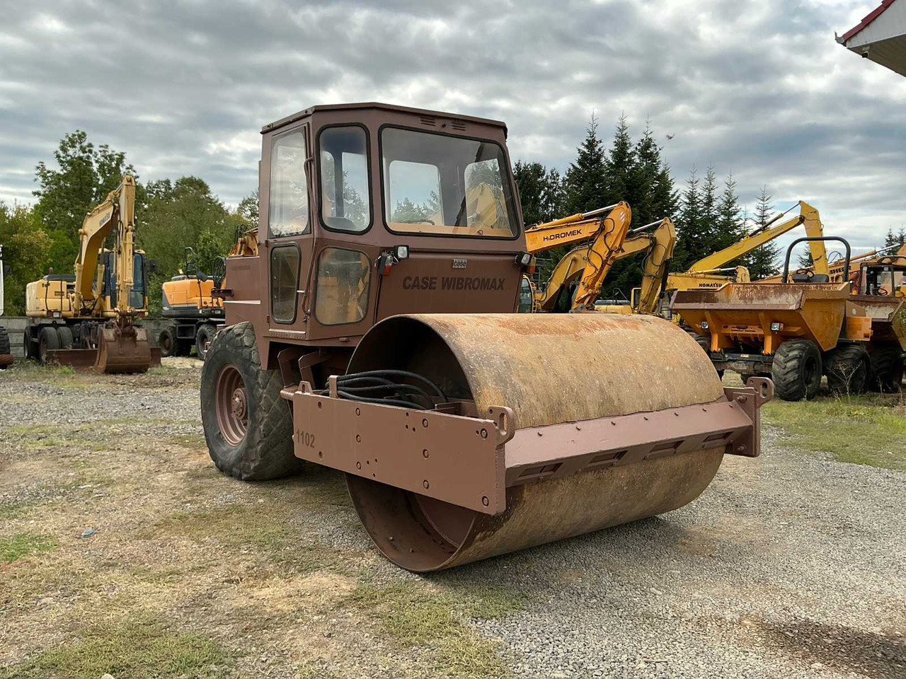 CASE VIBROMAX 1102 - Schapenpootwals/ Grondverdichter: afbeelding 1 CASE VIBROMAX 1102 - Schapenpootwals/ Grondverdichter: afbeelding 1