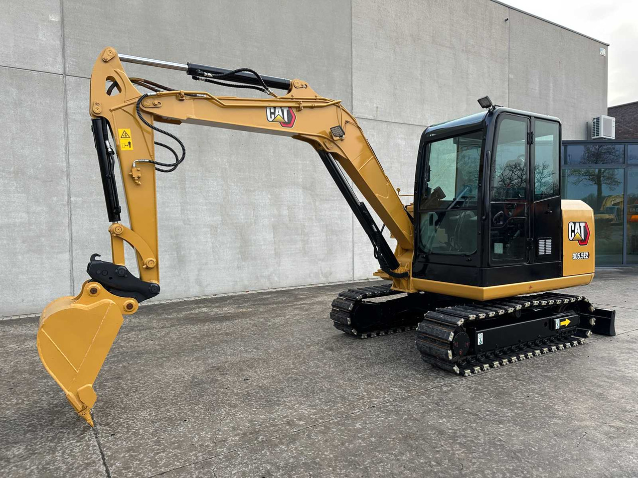 CATERPILLAR - 2017 - 305.5E2 - MIDI EXCAVATOR - Graafmachine: afbeelding 1 CATERPILLAR - 2017 - 305.5E2 - MIDI EXCAVATOR - Graafmachine: afbeelding 1