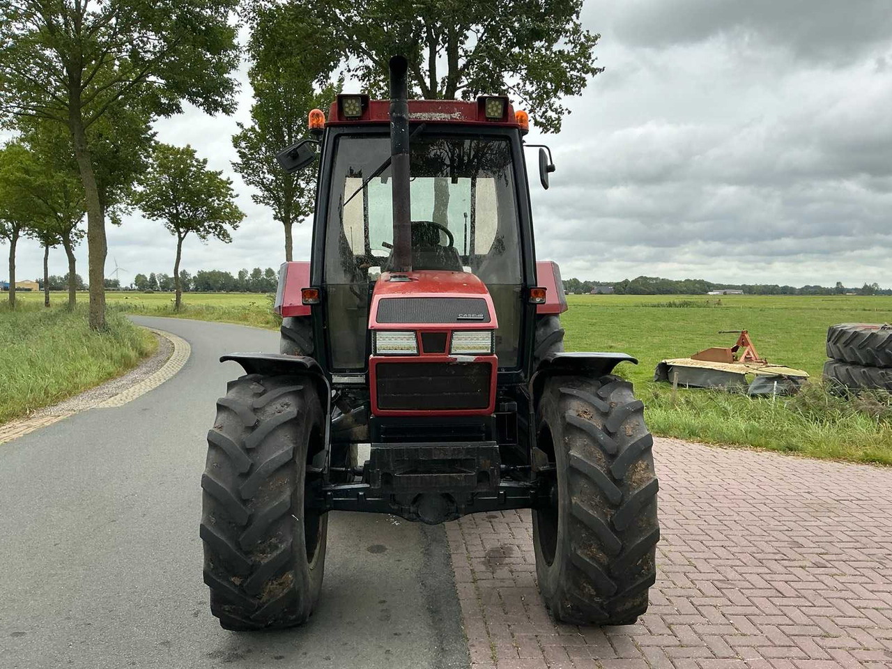 Case ih 4230 xl - Tractor: afbeelding 4 Case ih 4230 xl - Tractor: afbeelding 4