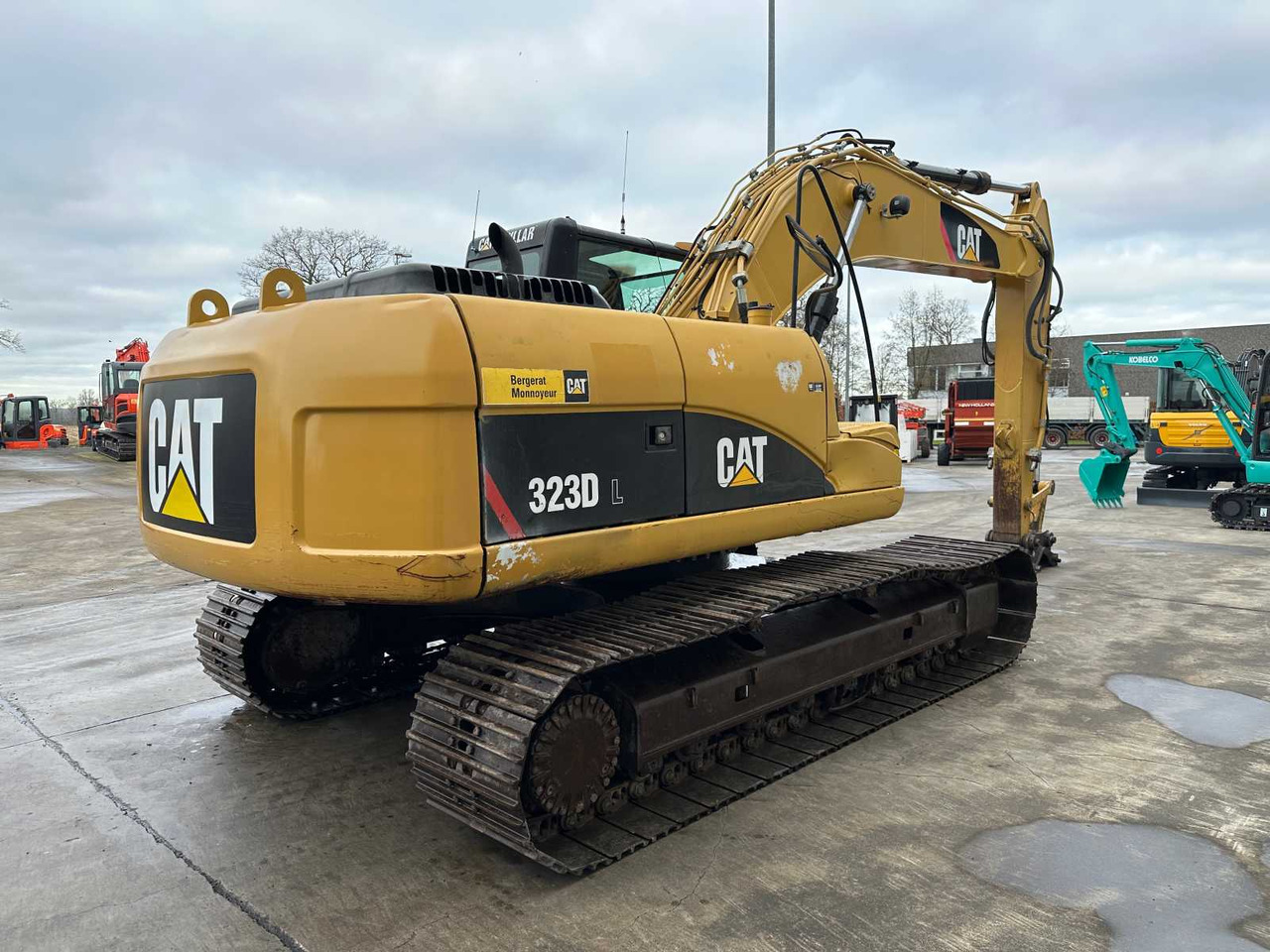 Caterpillar 323DL - Rupsgraafmachine: afbeelding 4 Caterpillar 323DL - Rupsgraafmachine: afbeelding 4