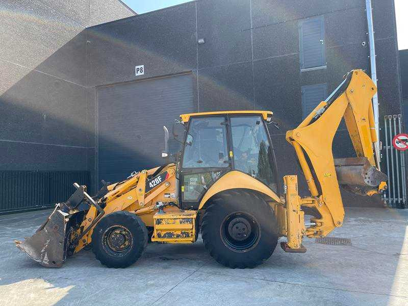 Caterpillar 428F - Graaflaadmachine: afbeelding 5 Caterpillar 428F - Graaflaadmachine: afbeelding 5